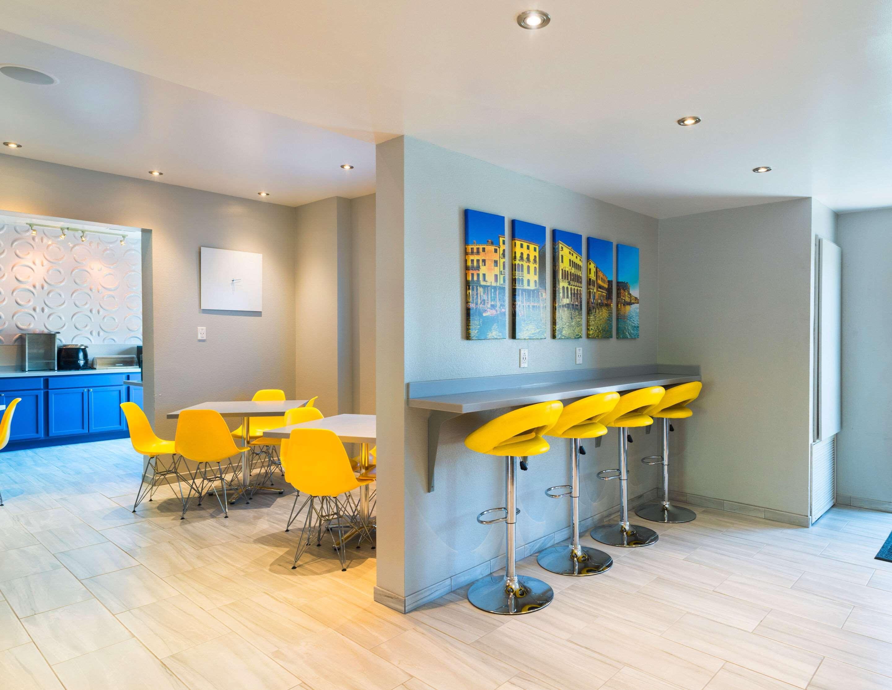 Studio Z, Ascend Hotel Collection St. Robert Buitenkant foto