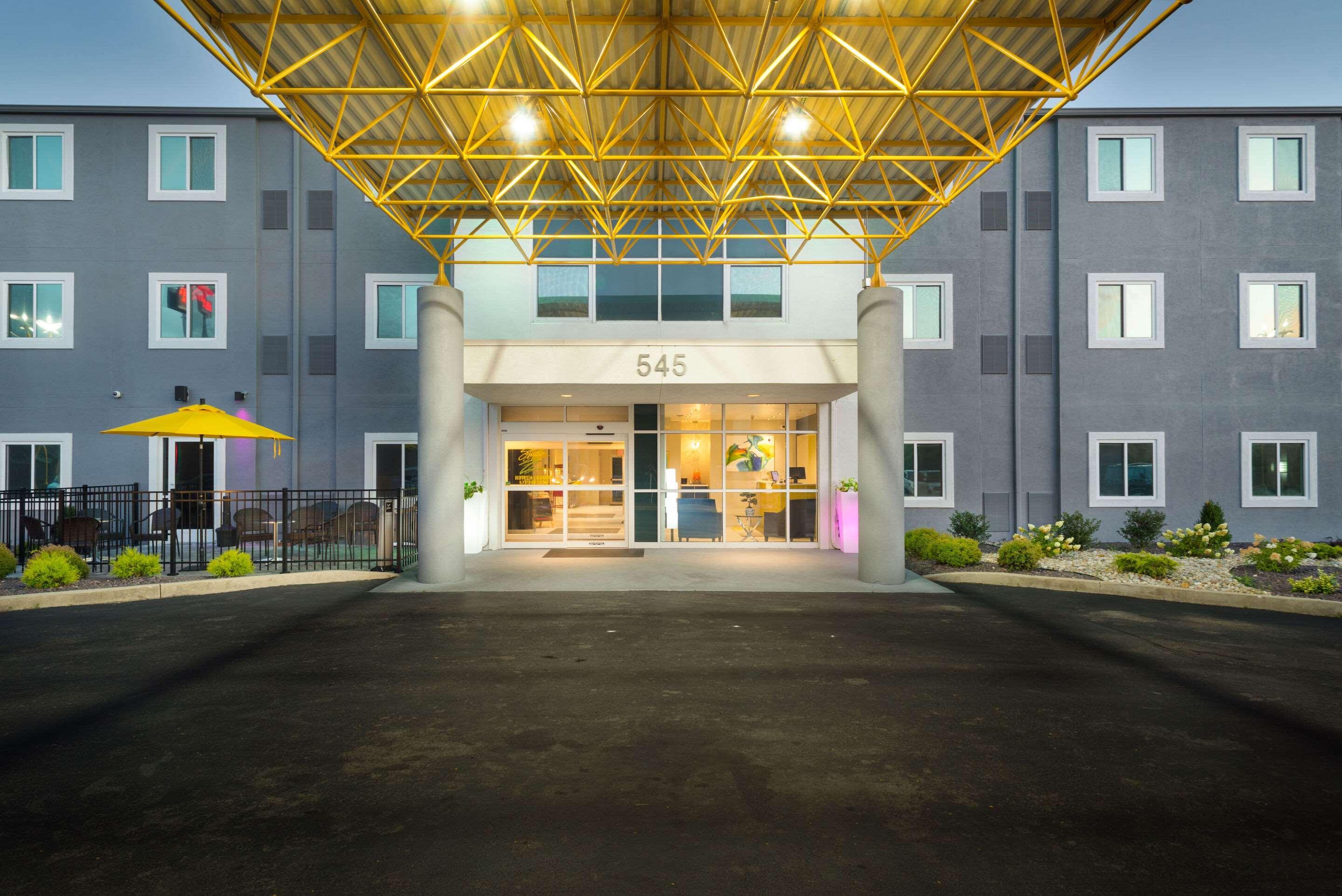 Studio Z, Ascend Hotel Collection St. Robert Buitenkant foto
