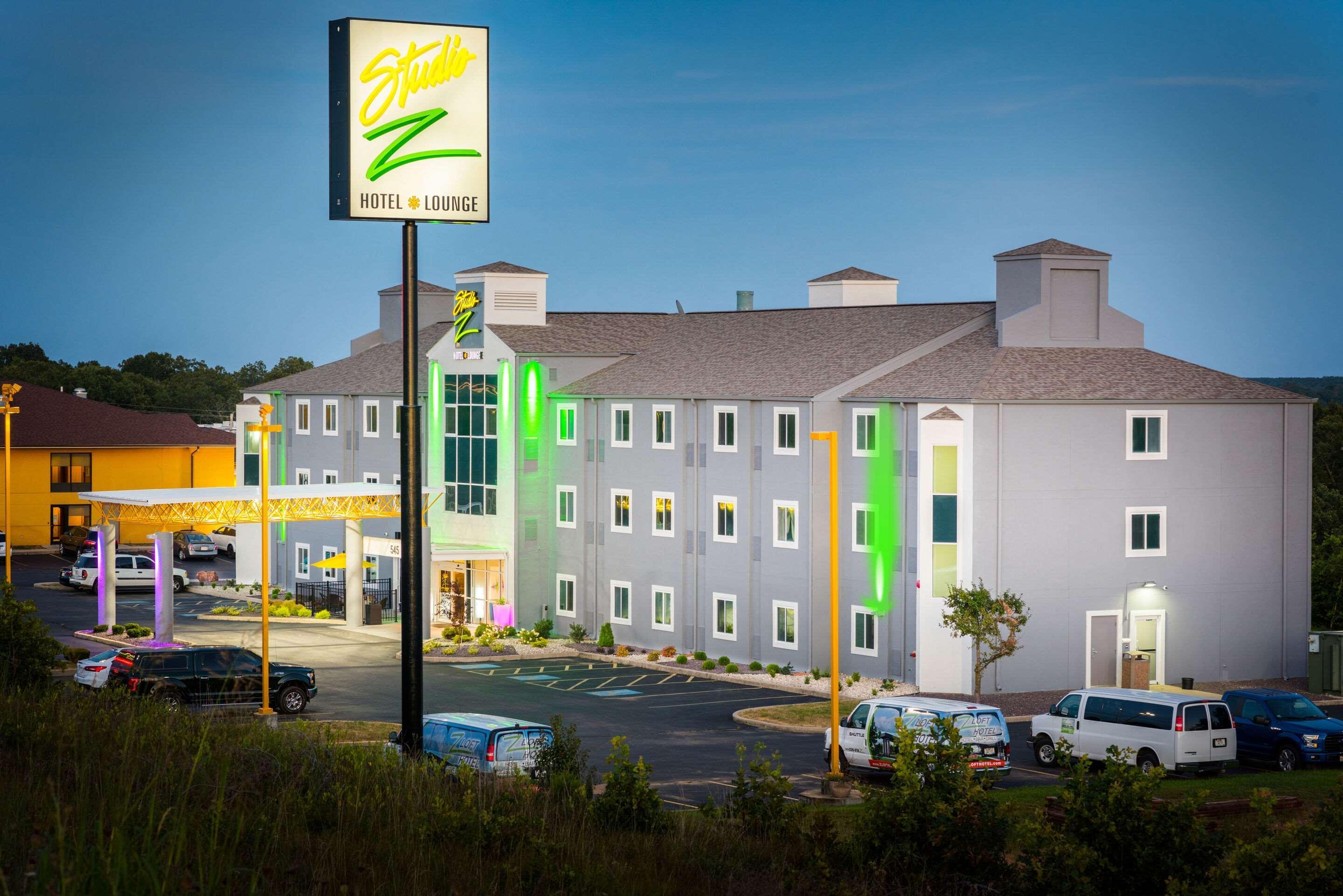 Studio Z, Ascend Hotel Collection St. Robert Buitenkant foto